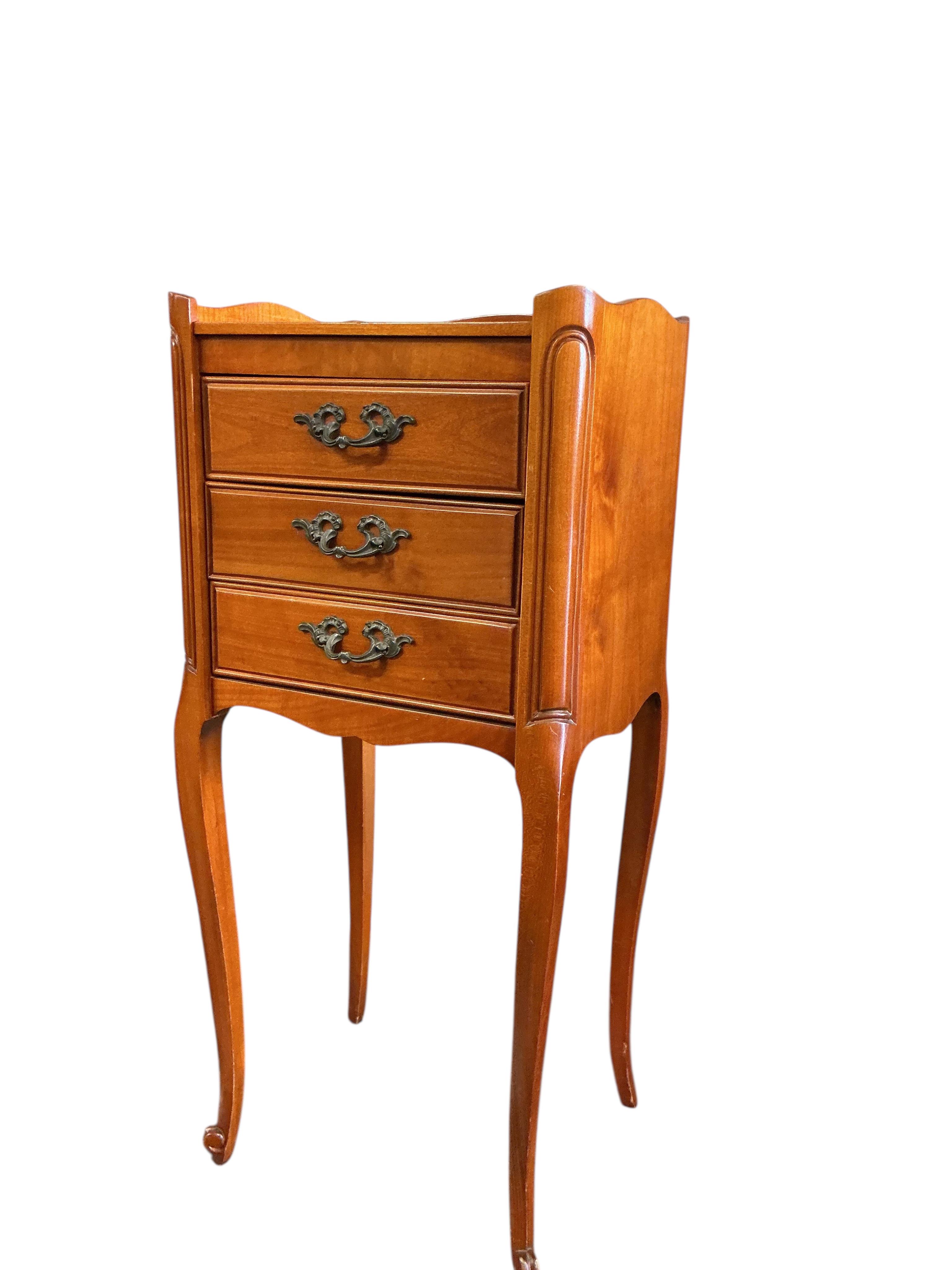A pair of French cherry bedside chests, width 32cm, depth 27cm, height 69cm